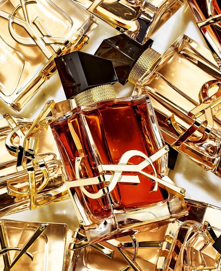 Yves Saint Laurent Le Oda Parfum: A Scholarly Review - Product Image