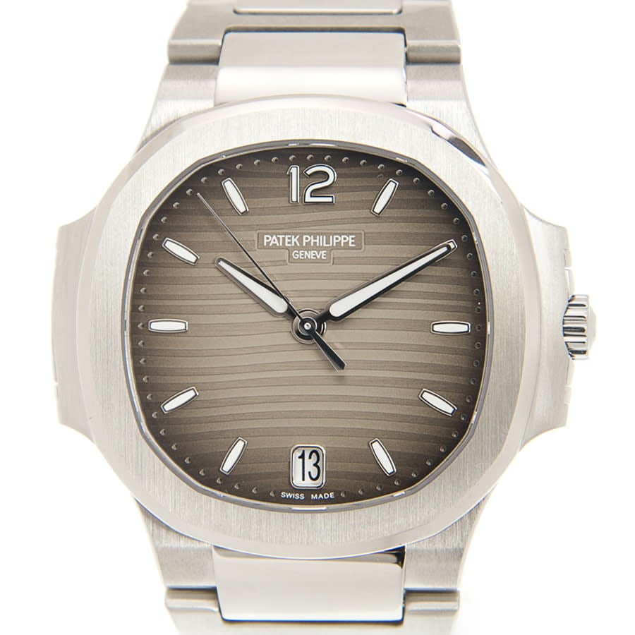 Patek Philippe Nautilus 7118/1A-011 Review: Steel Reset - Product Image