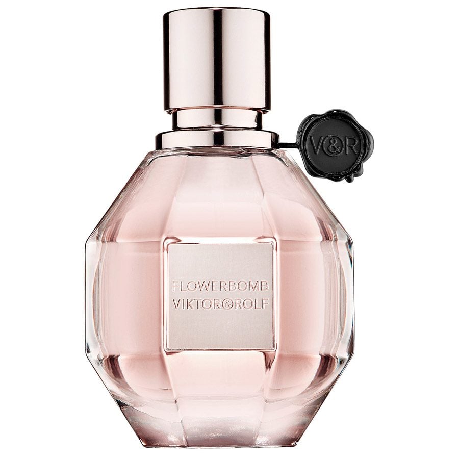 Viktor & Rolf Flowerbomb EDP: An Enduring Ode to Floral Opulence - Product Image