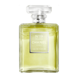 Chanel N°19 Poudré