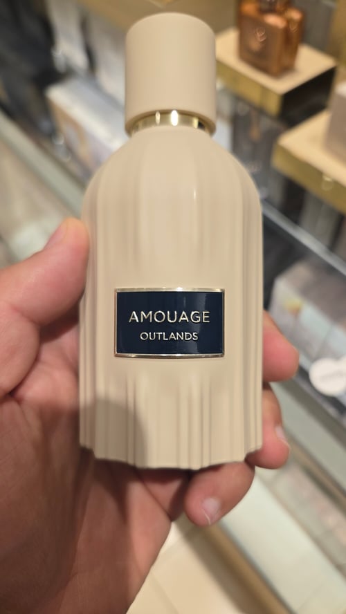 Amouage Outlands Review: A Bold Amber Spicy Journey