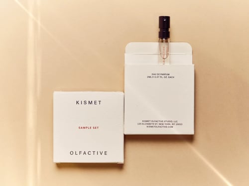 Armaf La Femme Review: A Luxurious Floral Sensation