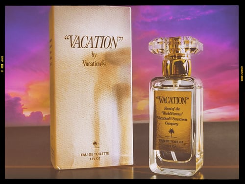 Arquiste Vacation Review: A Synthetic Tropical Escape