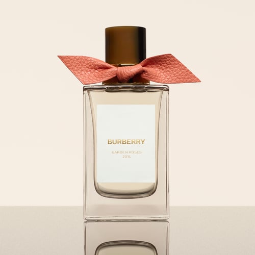 Burberry Garden Roses: A Crisp Floral Masterpiece Reviewed