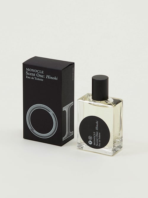 Comme des Garçons Hinoki Review: A Forest in a Bottle
