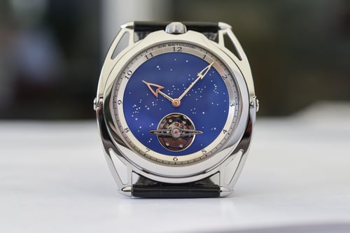 De Bethune DB28XP Review: The Art of Weightless Precision