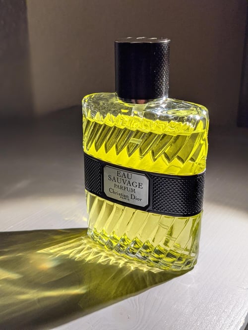 Dior Eau Sauvage Parfum (Pre-2017) Review: A Myrrh-Centered Icon