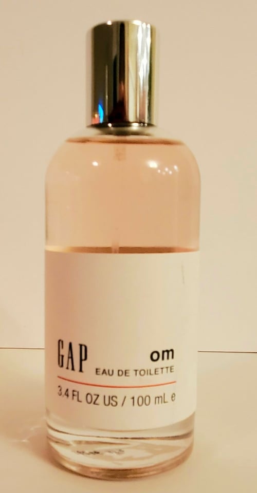 Gap M: An Analytical Review of the Iconic 90s Minimalist Scent