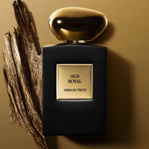 Giorgio Armani Privé Oud Royal Review: Regal Opulence