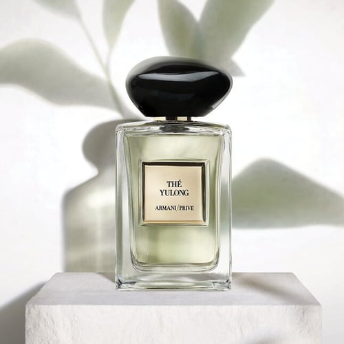 Giorgio Armani Thé Yulong Review: A Masterclass in Tea