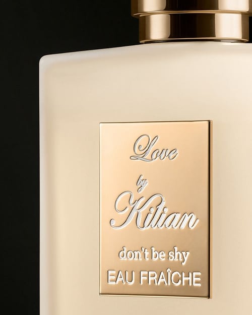 Givenchy Amarige EDT Review: A Bold White Floral Icon