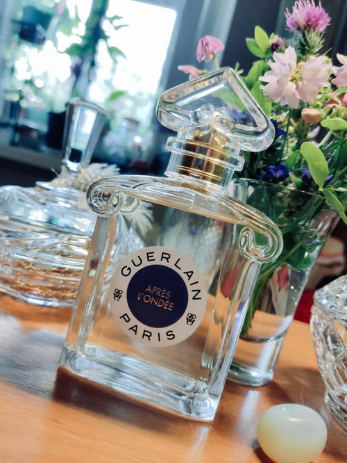 Apres l’Ondée by Guerlain – A Century‑Old Spring Reverie