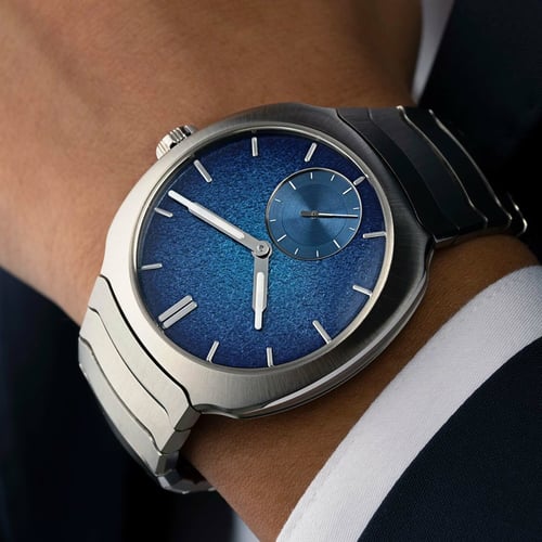 H. Moser & Cie Streamliner Review: The Green Dragon’s Reign