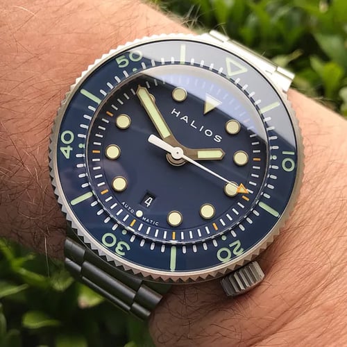 Halios Delfin Review: A Microbrand Dive Watch That Wears Like a Dream