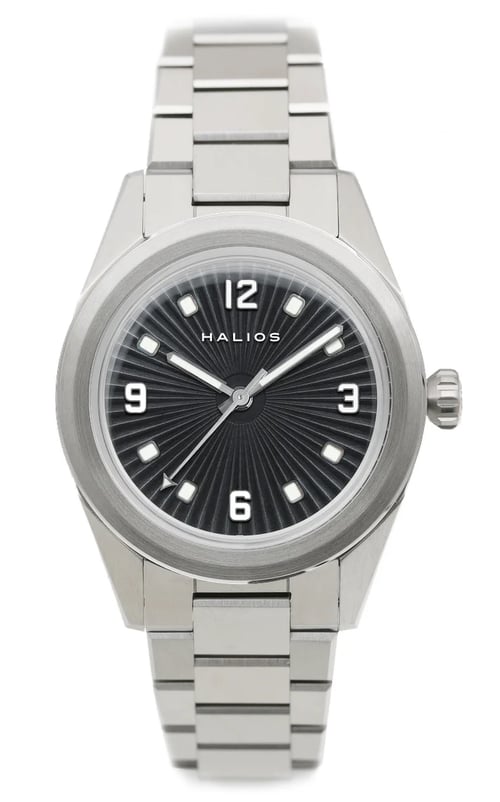 Halios Universa II Enamel: A Daily-Wear Microbrand Marvel