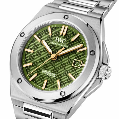 IWC Ingenieur 40 Review: The Genta Play for Your Portfolio
