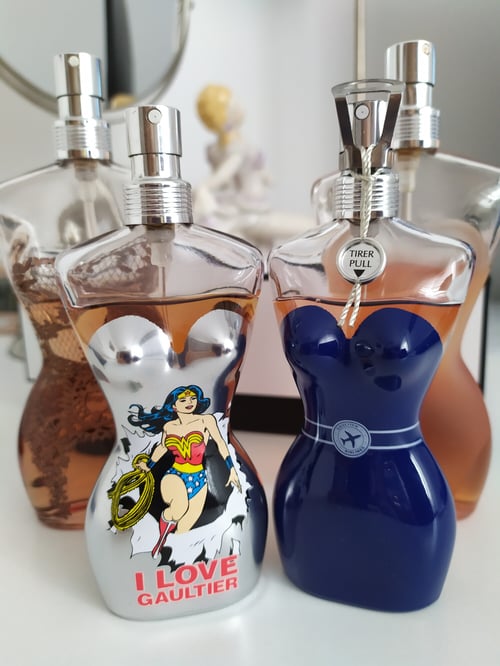 Jean Paul Gaultier Classique Wonder Woman Review: A Sweet Floral Tribute