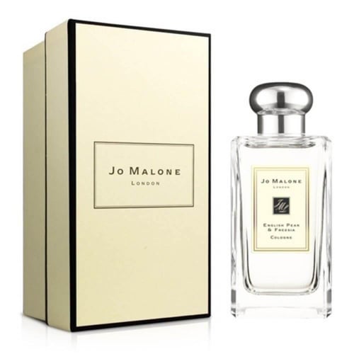 Jo Malone English Pear & Freesia: A Modern British Classic