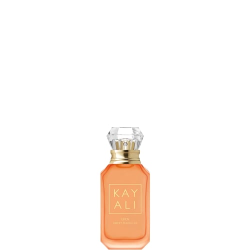 Kayali Sweet Peach Review: A Juicy, Lactonic Delight