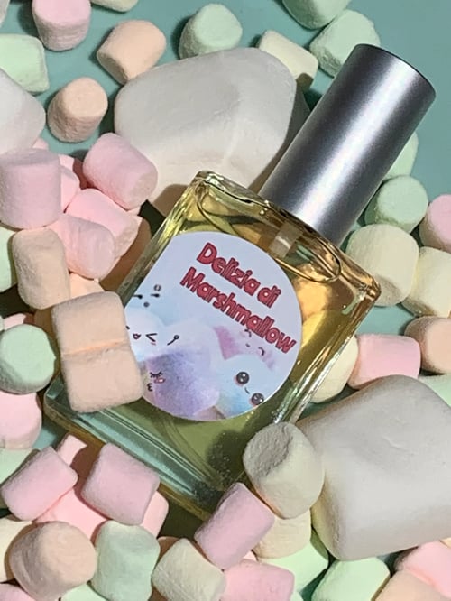 Delizia di Marshmallow: A Luminous Gourmand Dream