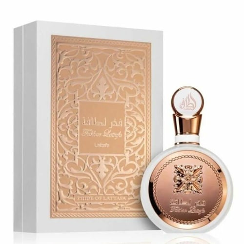 Lattafa Fakhar Rose Review: Affordable White Floral Luxury