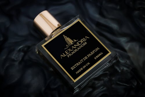 Mancera Rose Anonyme Extrait: A Scholarly Olfactory Review