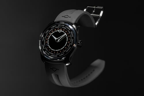 Ming 29.01 Midnight: A Technical Study in Sapphire and Light
