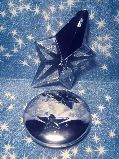 Mugler Angel Caprice De Star Review: A Gourmand Masterpiece