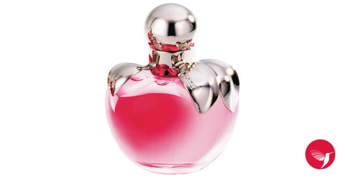 Nina Ricci Nina Review: A Fruity Floral Classic