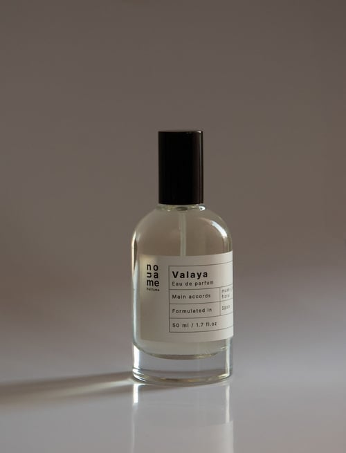 Parfums de Marly Valaya Review: A Modern White Floral Masterpiece