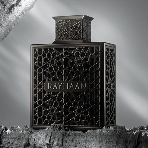 Rayhaan Obsidian Review: A Modern Oud-Leather Composition