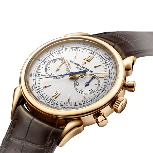 Vacheron Constantin Cornes de Vache 1955 Review: A Timeless Chronograph
