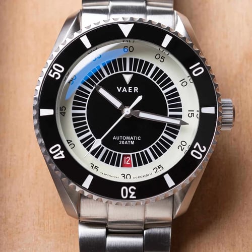 Vaer Tropic D5 Review: A Wearable Dive Watch for Real Life