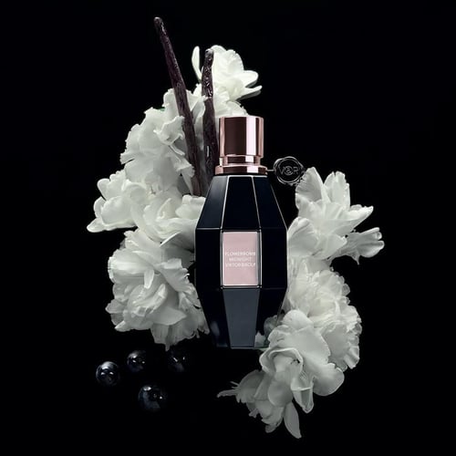 Flowerbomb Midnight: A Dark Floral Masterpiece Reviewed
