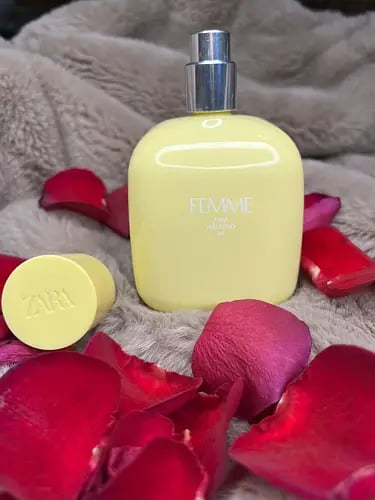 Zara Femme Weekend: A Comprehensive Olfactory Analysis