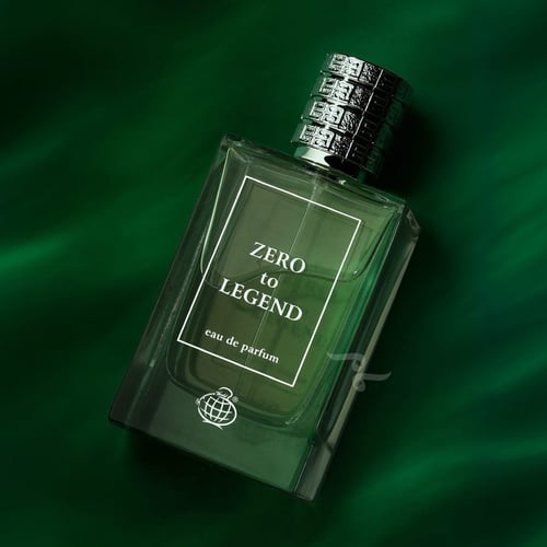 Zer Nucleus Review: A Floral-Powdery Feminine Scent