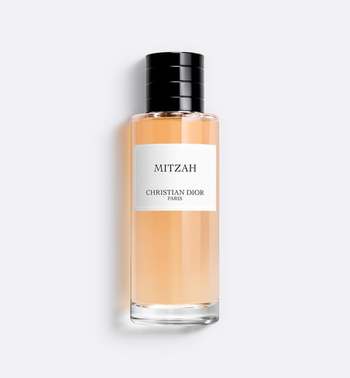 Dior La Collection Couturier Parfumeur Mitzah Review: A Spicy, Silken Ode to a Muse
