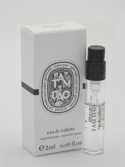 Diptyque Tam Dao Solid Perfume: The Discreet Essence of Sacred Sandalwood