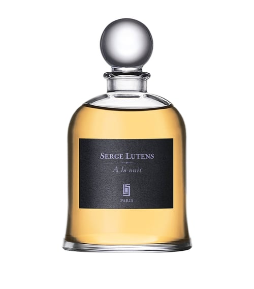 Serge Lutens A La Nuit: The Indolic Majesty of Night-Blooming Jasmine