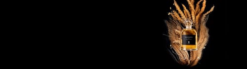 Serge Lutens Zurafa Review: The Ethereal Cordovan Dream