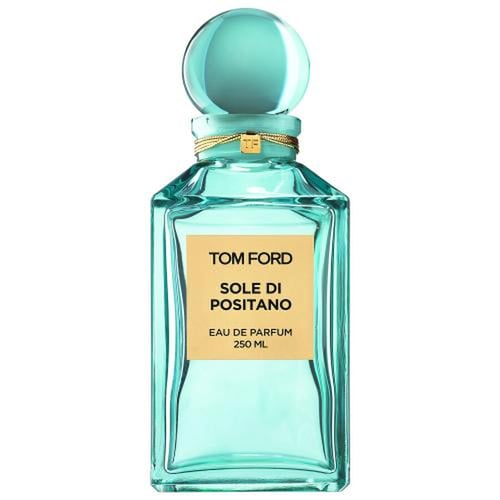 Tom Ford Ébène Fumé Review: A Smoky, Serene Luxury Fragrance for the Soul