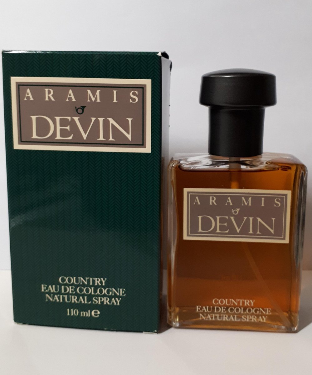 Aramis Devin Review: A Timeless Green Leather Classic - Product Image