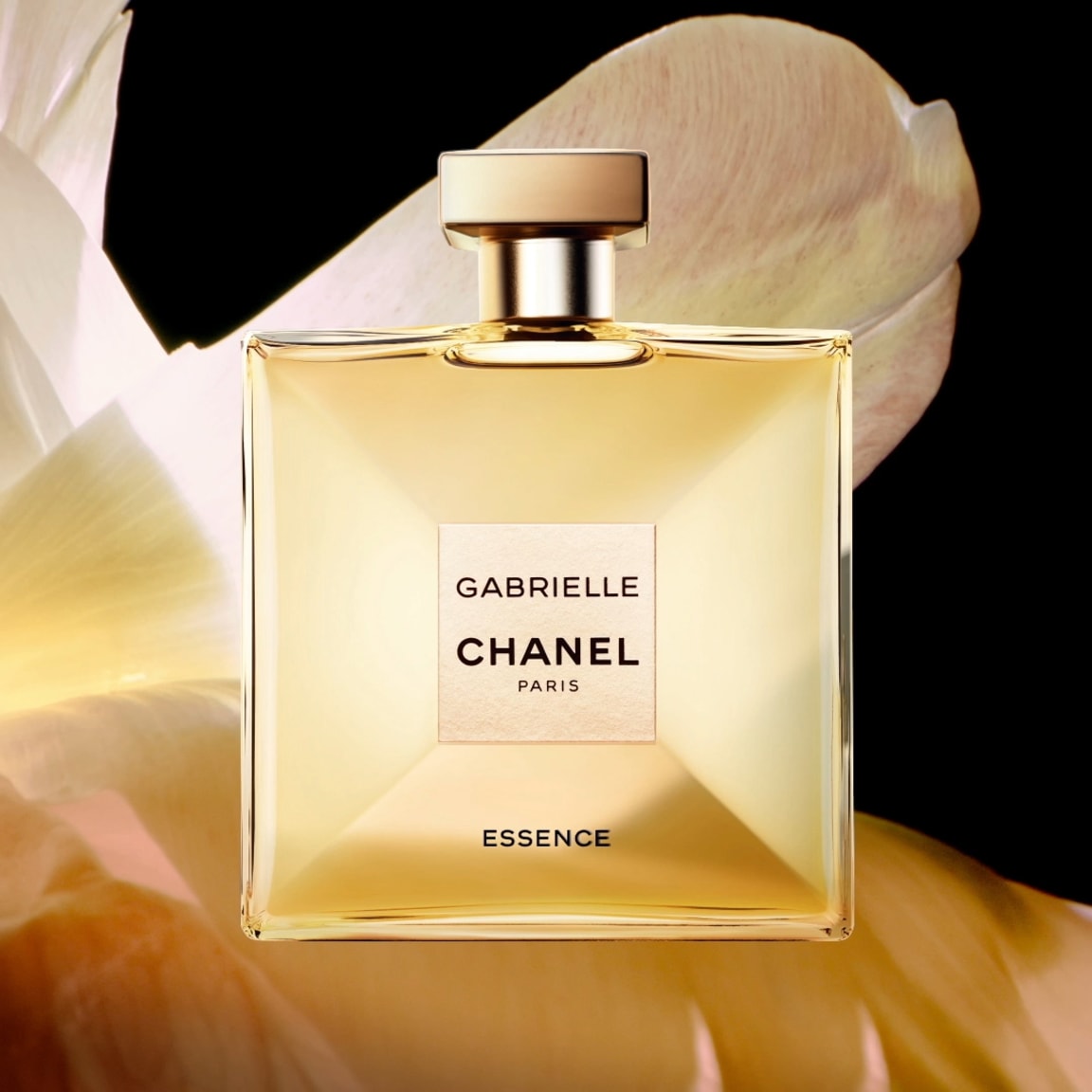 Chanel Gabrielle Chanel Essence Review: The Radiant Soul of a Flower - Product Image