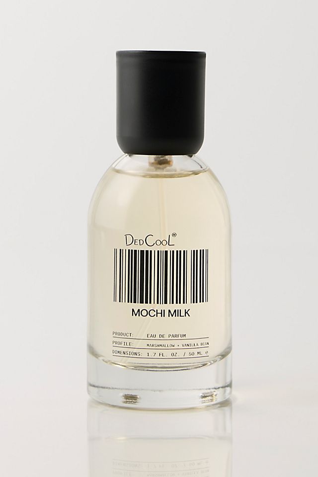 DedCool Mochi Milk Review: A Sweet Lactonic Dream