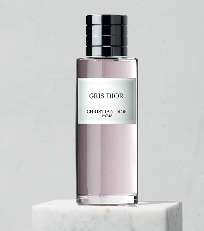 Dior Gris Dior Review: A Modern Classic in Woody Chypre - Product Image