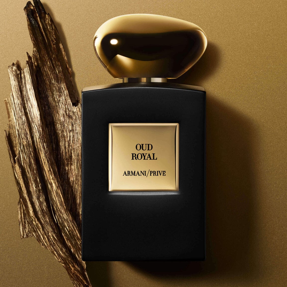 Giorgio Armani Privé Oud Royal Review: Regal Opulence