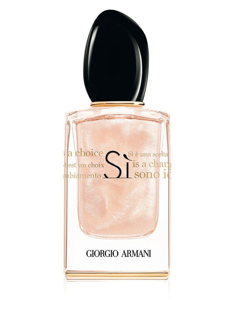 Giorgio Armani Sì Sono Io Review: The Secret Scent Insiders Are Already Wearing