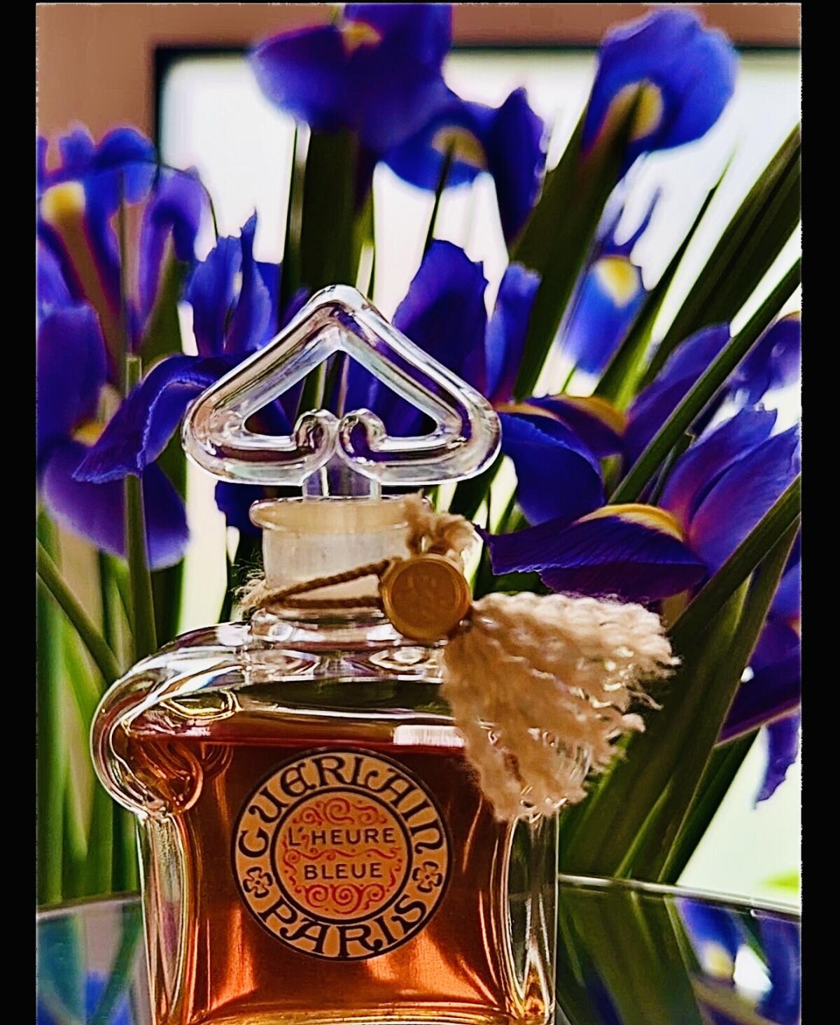 The Insider's Guide to Guerlain's L'Heure Bleue Extrait: A Timeless Masterpiece