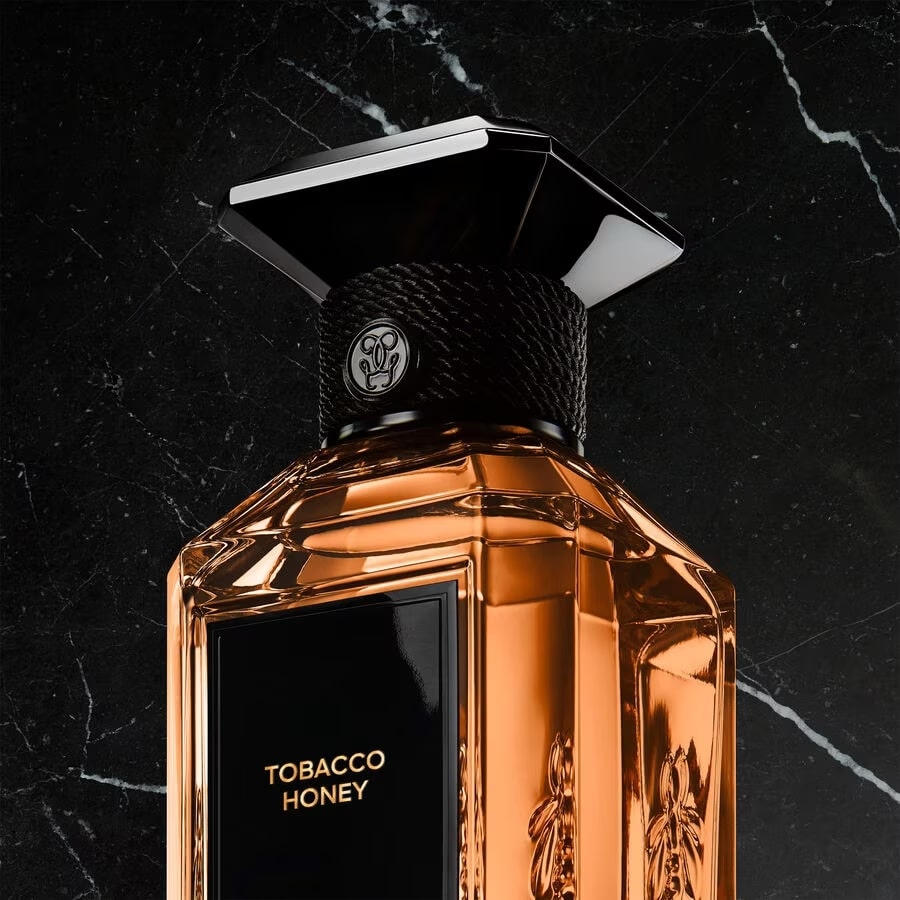 Guerlain Tobacco Honey Review: A Luxurious Elixir of Sweetness and Smoke