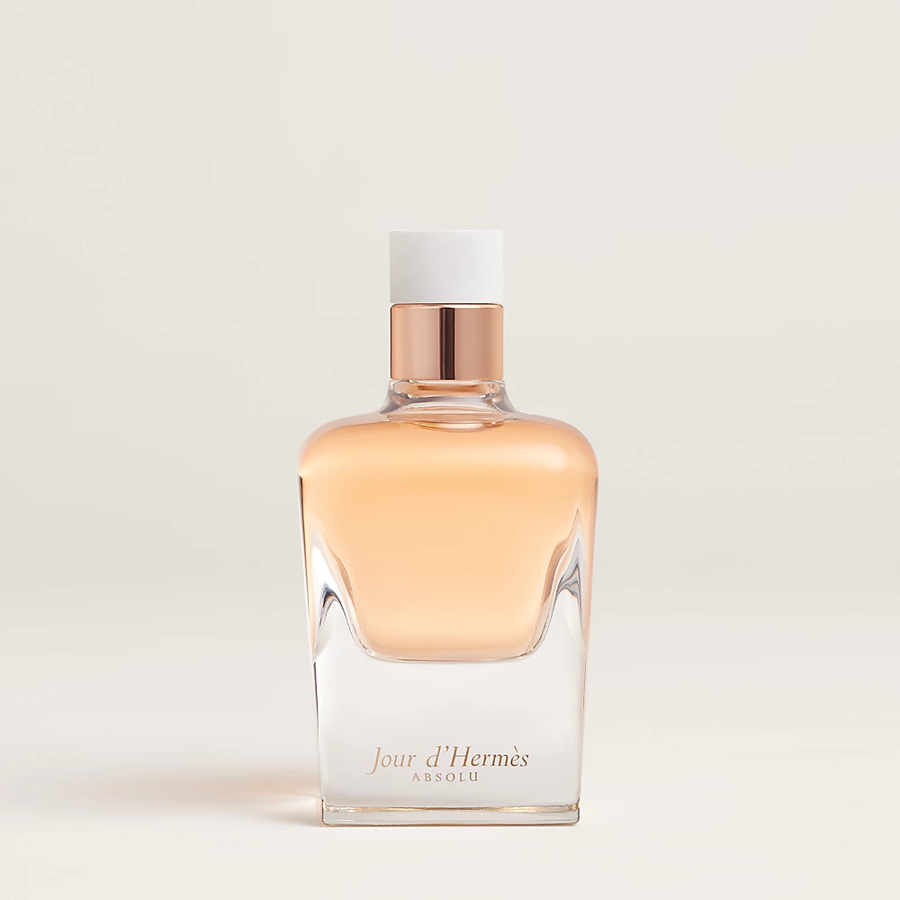 Jour d'Hermès Absolu: A Sun-Kissed Embrace of Feminine Radiance